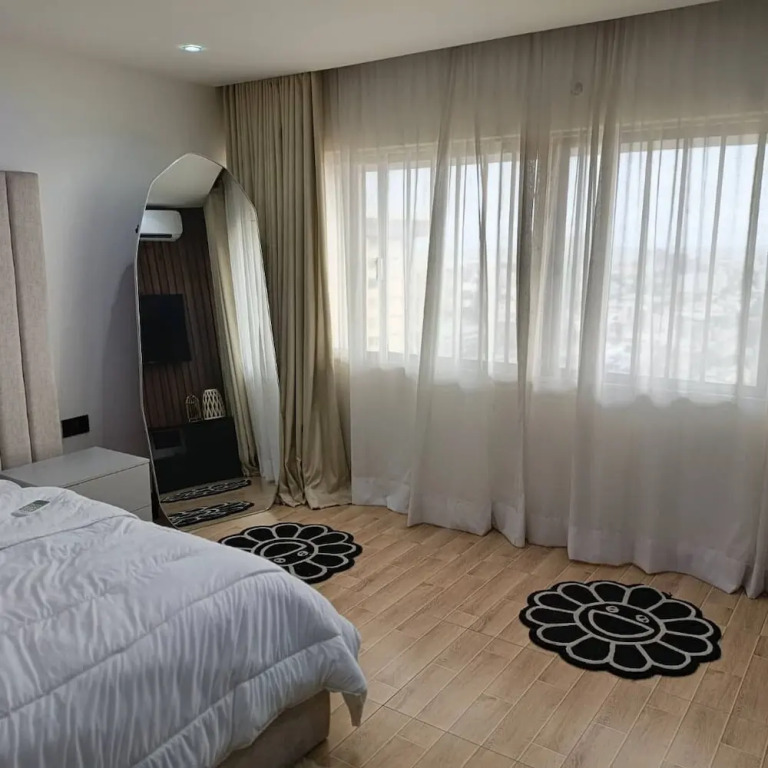 Top Loft 3 Bed   Penthouse Apartment