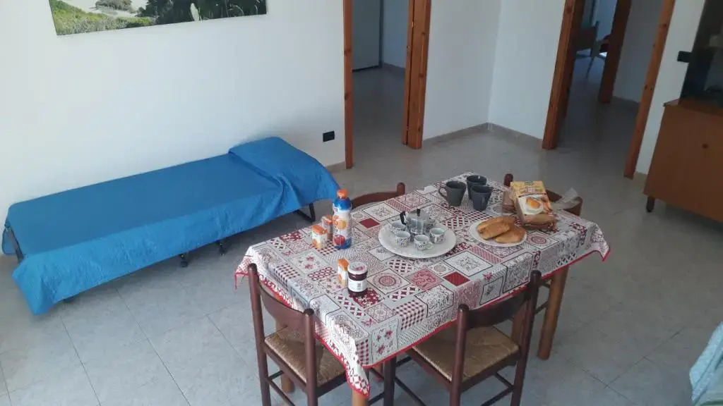 Charming Holiday Home Near The Beach With A Terrace Parking Available, Pets