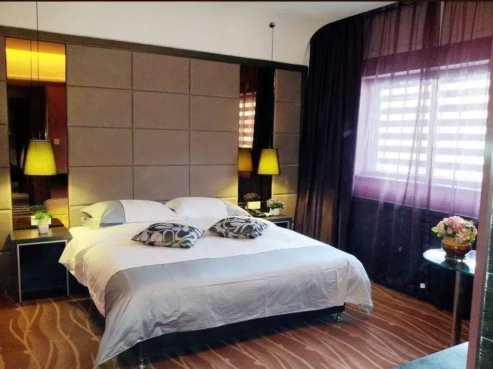 Super 8 Hotel Urumchi Renmin Cinema Branch