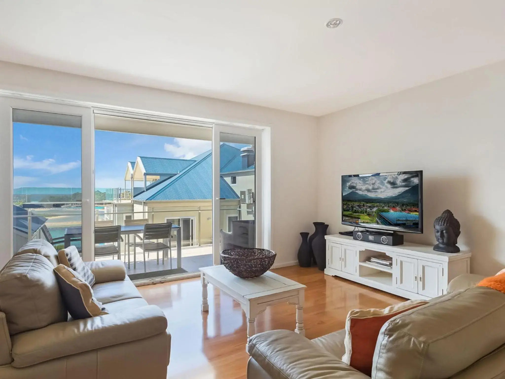 Wharf Apartment Unit 15