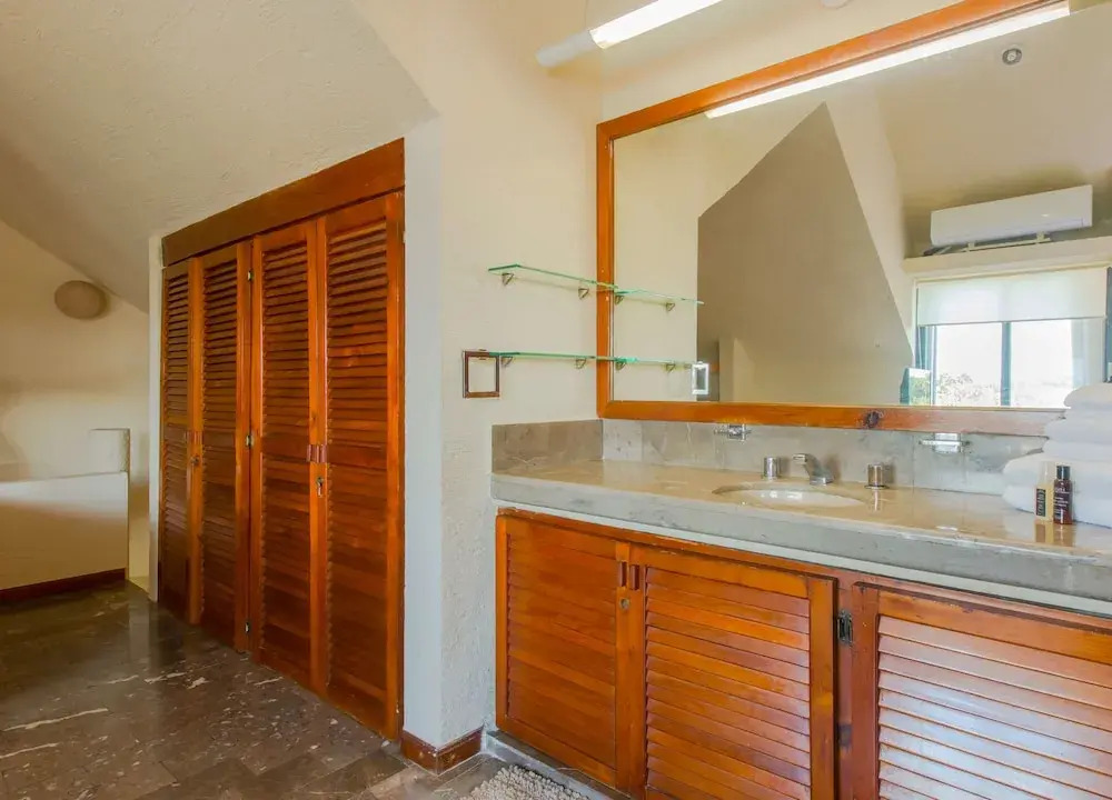 Zen 1Br Condo By Rmh
