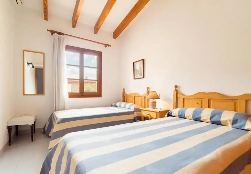 Villa - 3 Bedrooms with Pool and WiFi - 103194