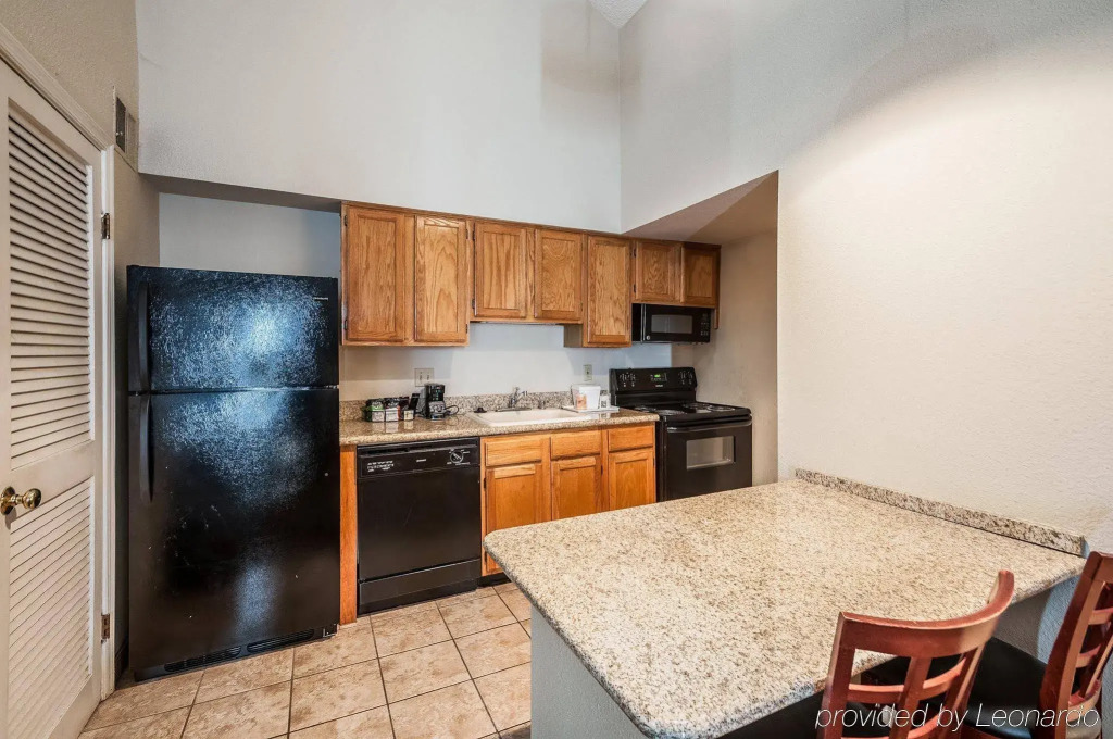 Quality Suites