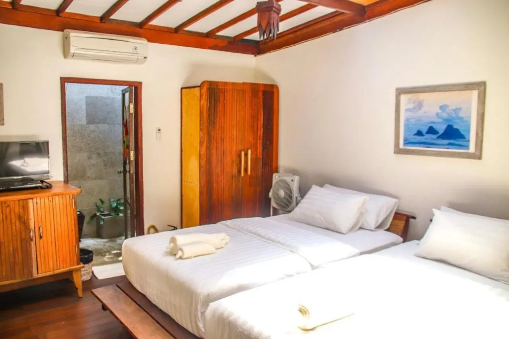 Serene Beach Villa