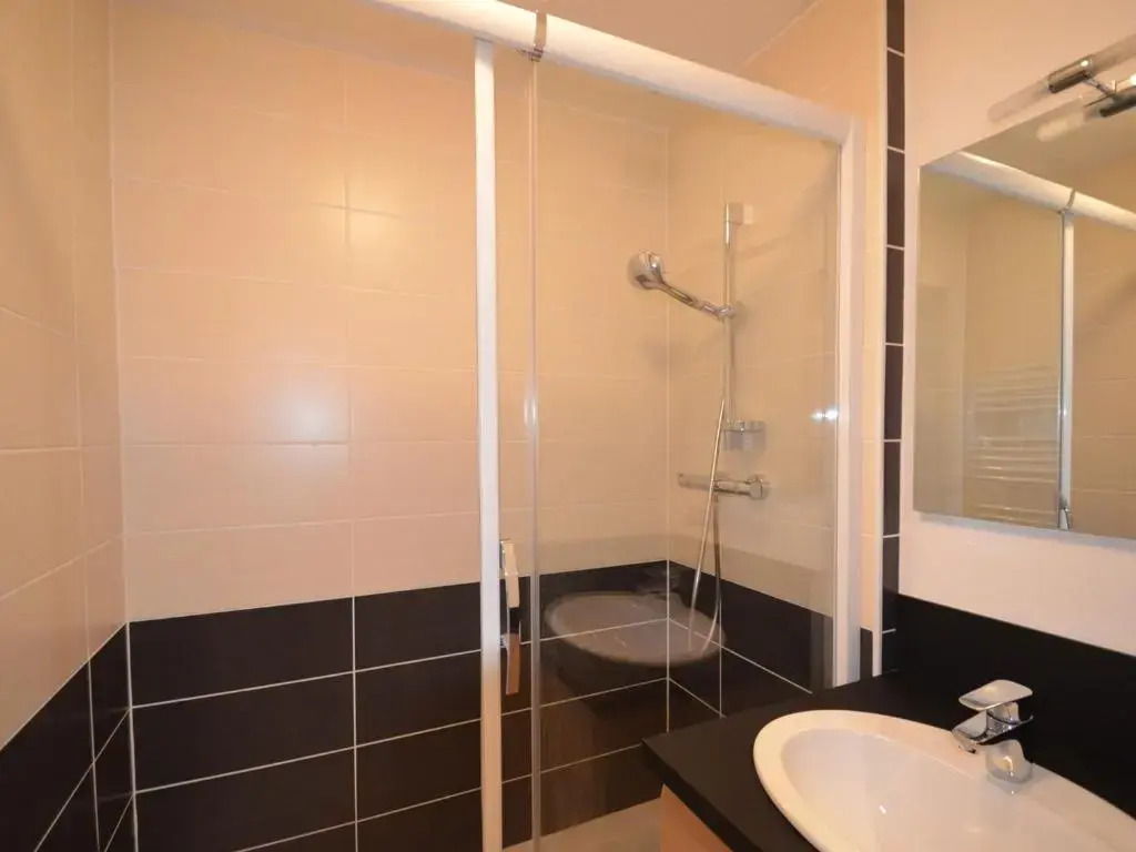 Appartement Les Menuires, 2 pièces, 4 personnes - FR-1-452-153