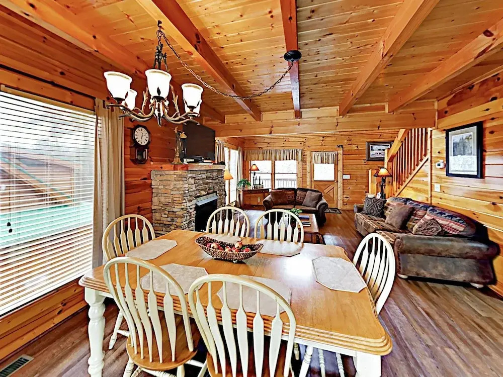 Eastern Sky Mountain Retreat - 2 Br Home