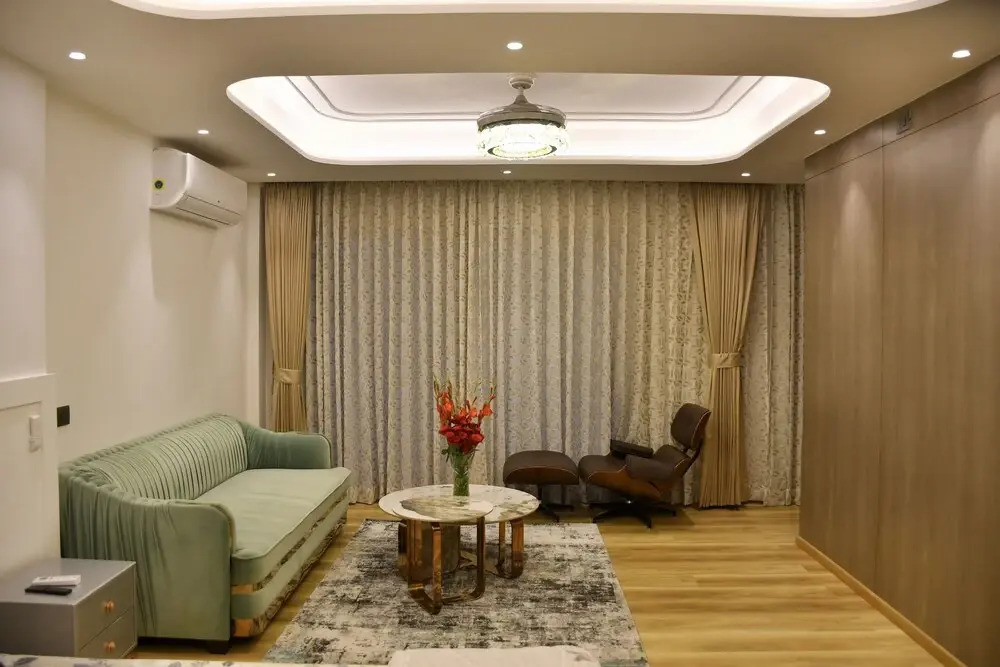 Luxuryhouse-3br-free Car & Driver-balcony-wifi