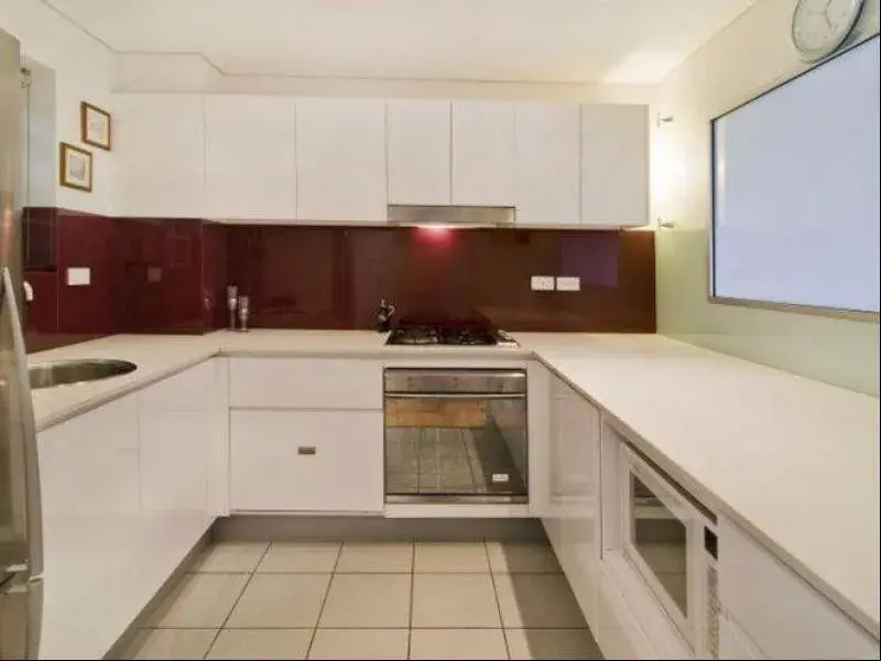 Wyndel Apartments - Encore