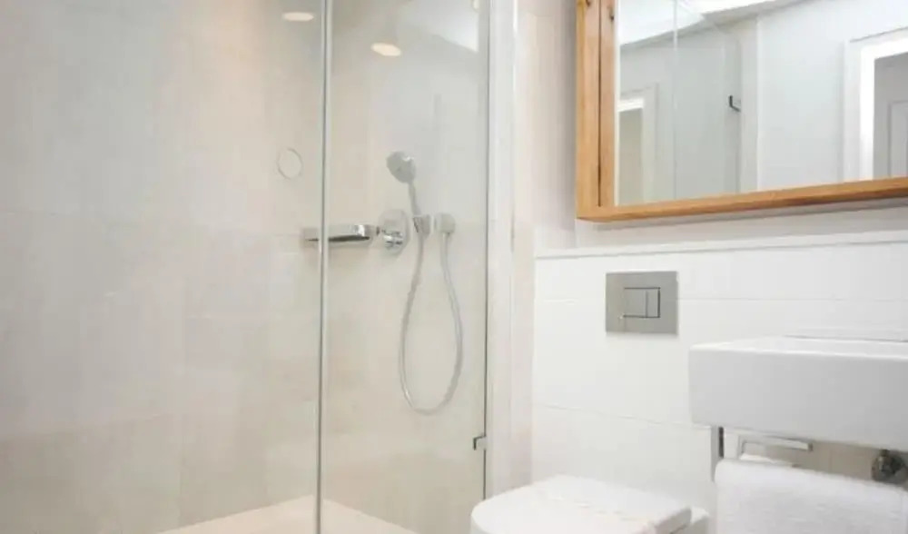 1 The Salterns, Chichester