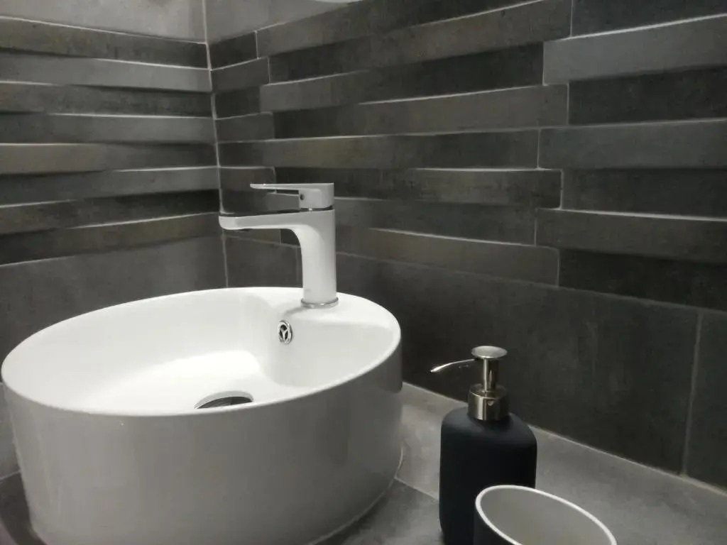 New Apartment near metro Larissis in the centre of Athens