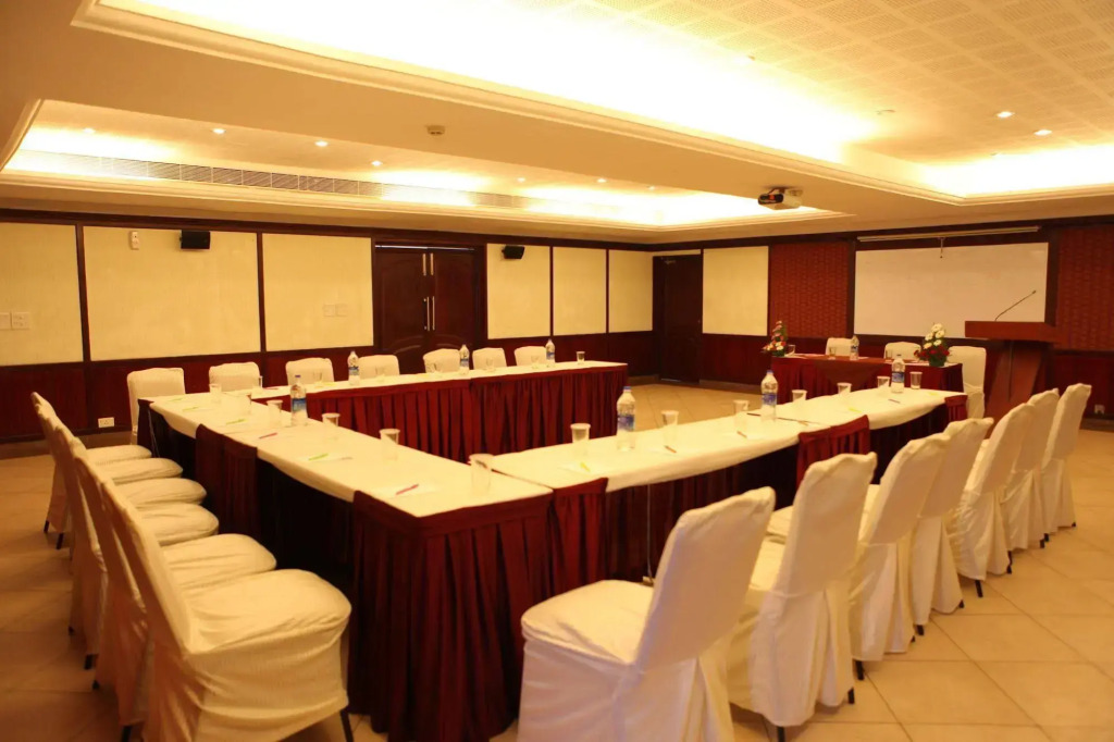 RATHNA RESIDENCY