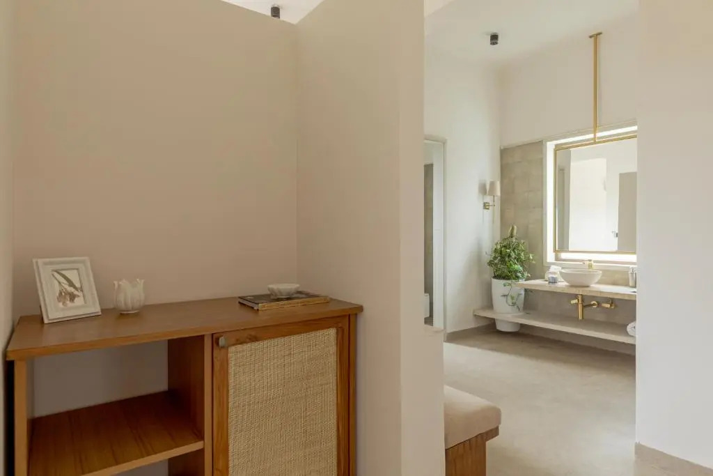 SaffronStays Aurum Villa, Moringa Valley - 3BR hilltop villa with Aravalli views, bonfire & trails near Lake Pichola