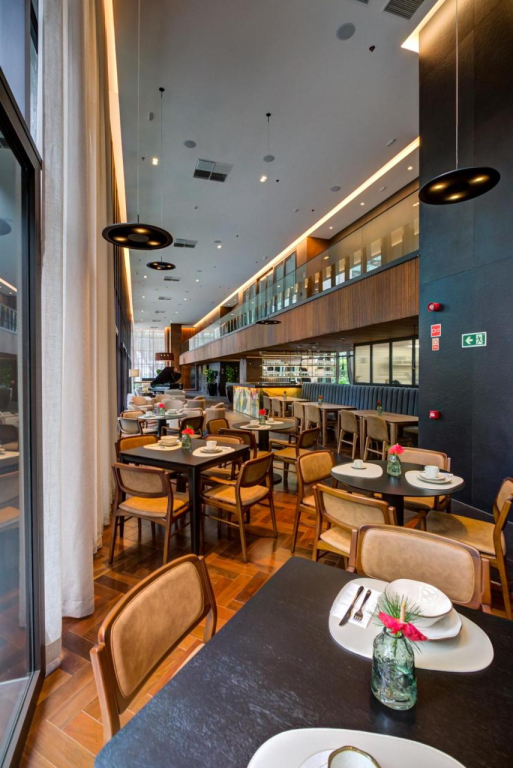 Qoya São Paulo Paulista, Curio Collection by Hilton