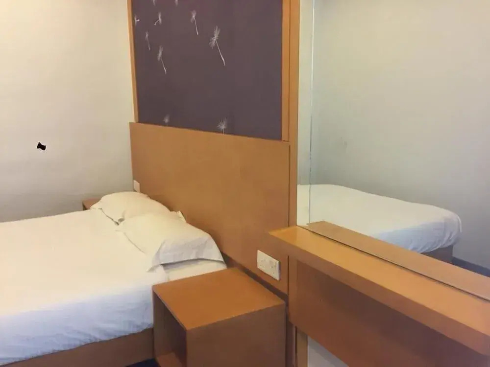 Zahara Nova Suite