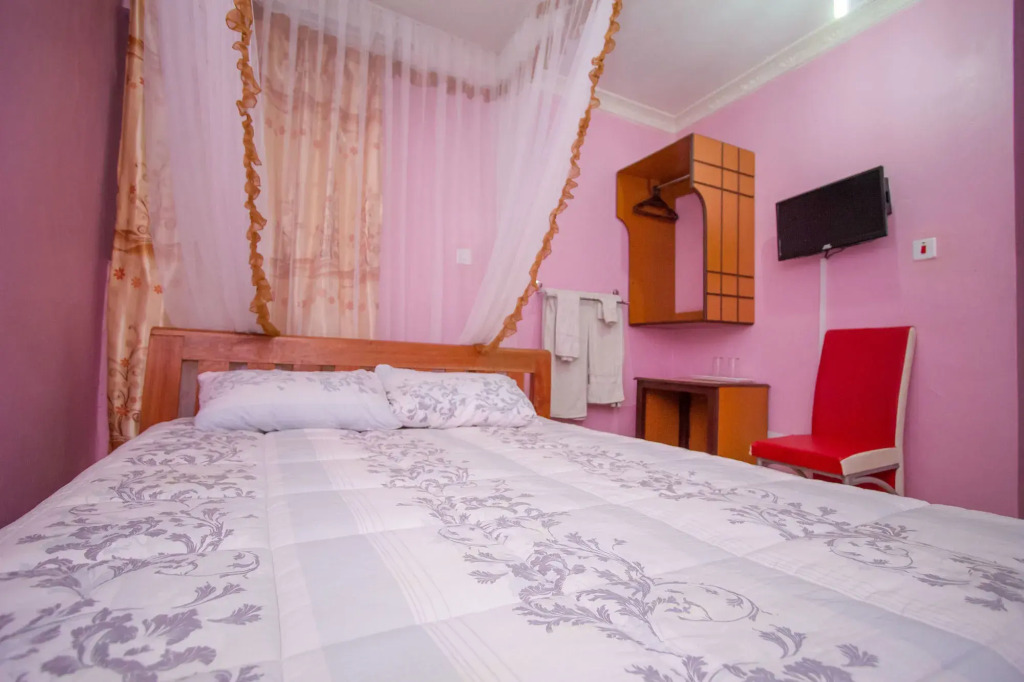Winstonia Hotel