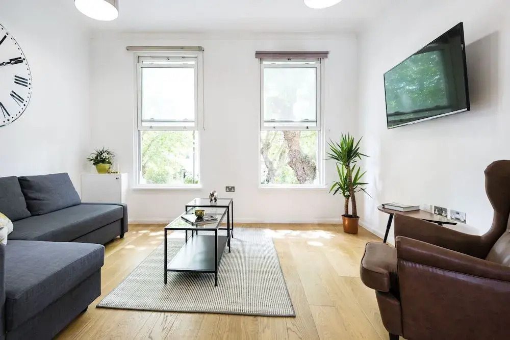 Stamford Brook Apartments