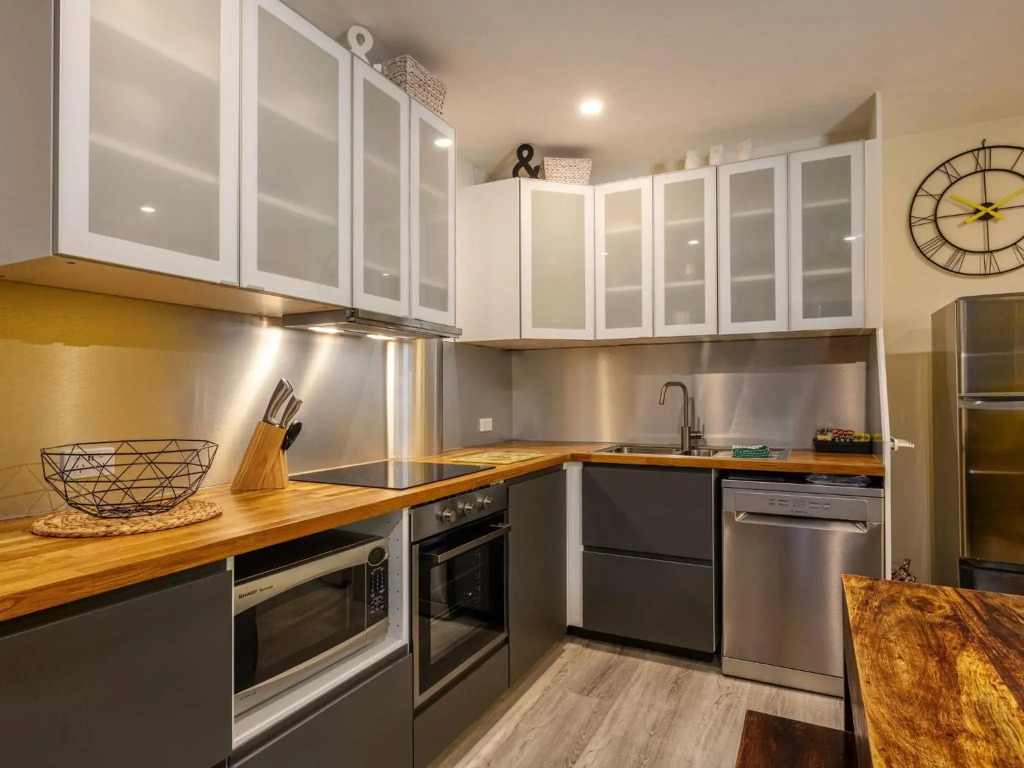 Lantern 2 bedroom Terrace with panoramic mountain view