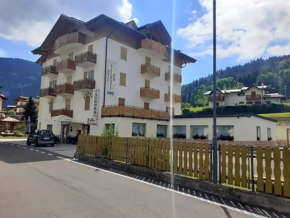 Hotel Aurora