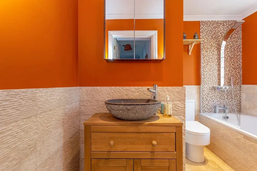 Spacious 3 Bedroom House With Garden in Bermondsey