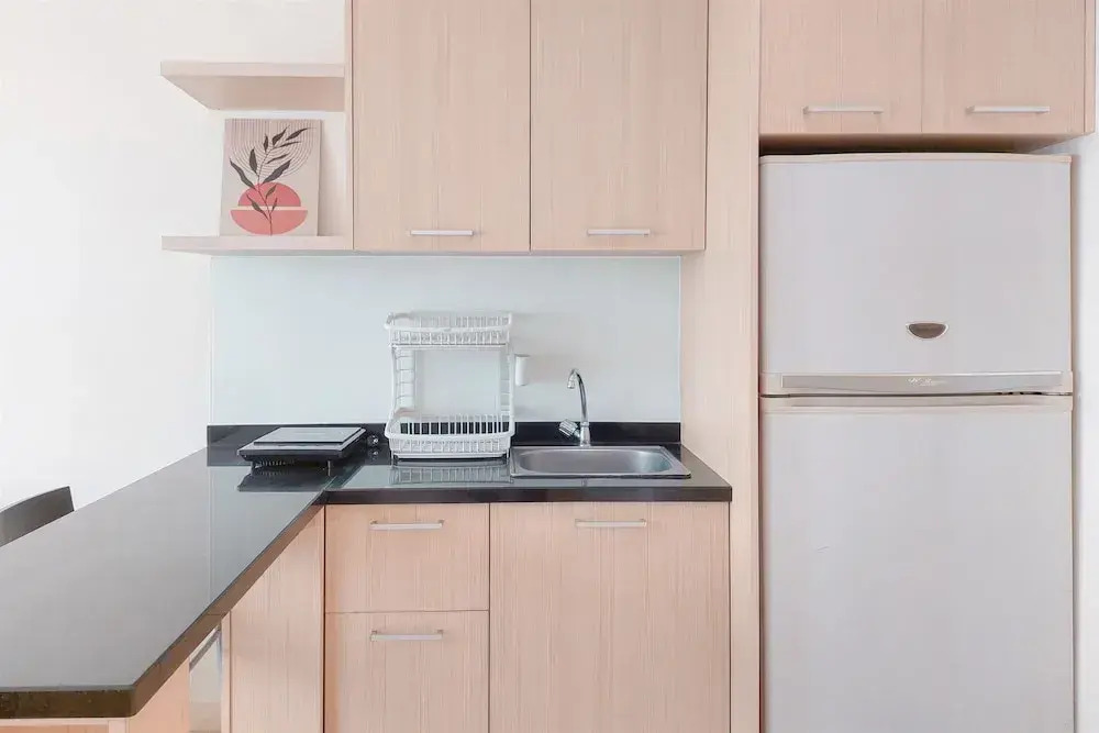 Good Place And Homey 1Br At Tree Park City Bsd Apartment