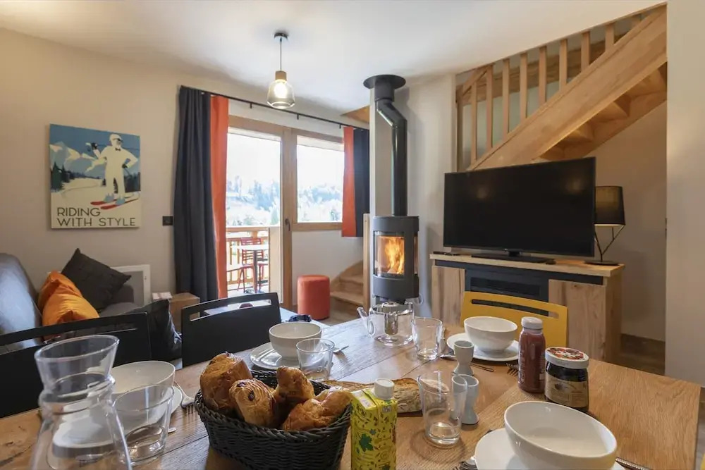 Apartment in Samoens With Spa and Pool