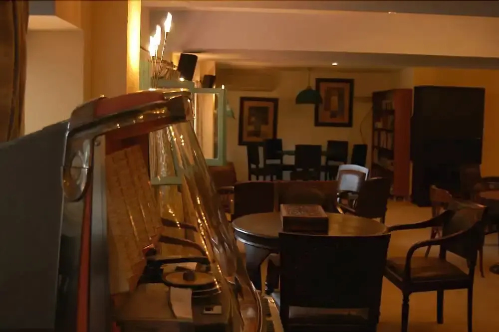 Aegeon Hotel