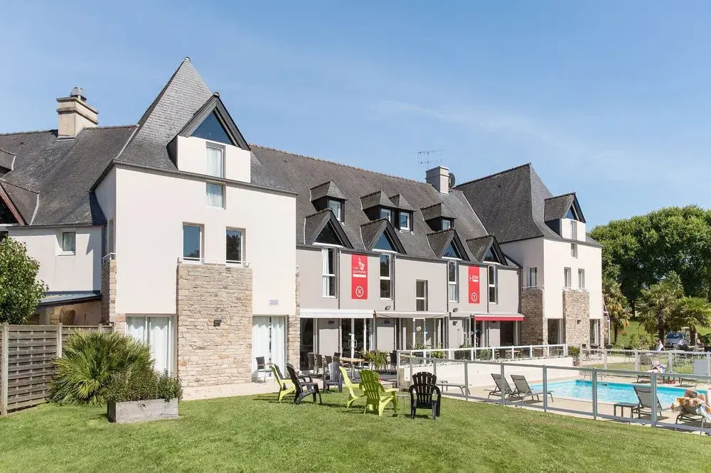 Les Ormes Domaine et Resort