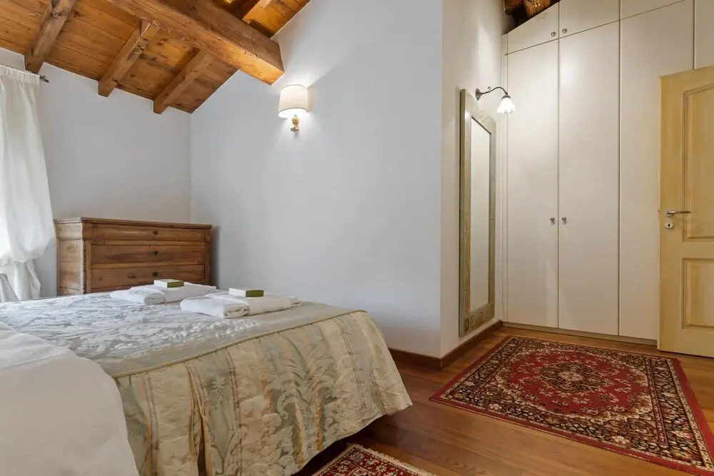 Classy 1 Bedroom in the Heart of Verona