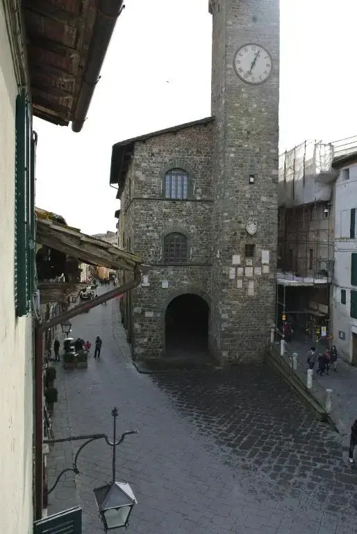 Historic Center Apartment with Private Garage