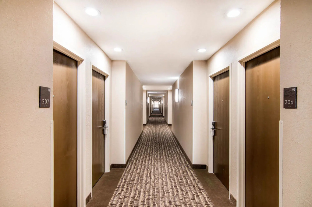 Comfort Inn & Suites Junction City - near Fort Riley