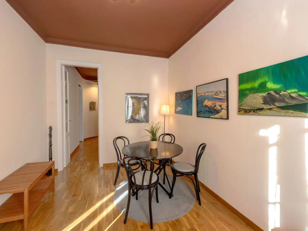 Apartment Eixample Esquerre Arago Rocafort by Interhome