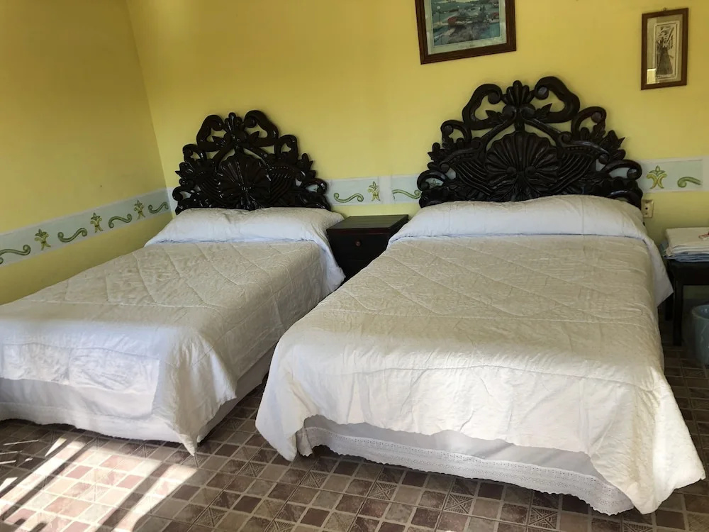 Hotel Ricardos