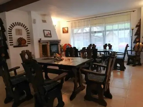 Casa cu flori