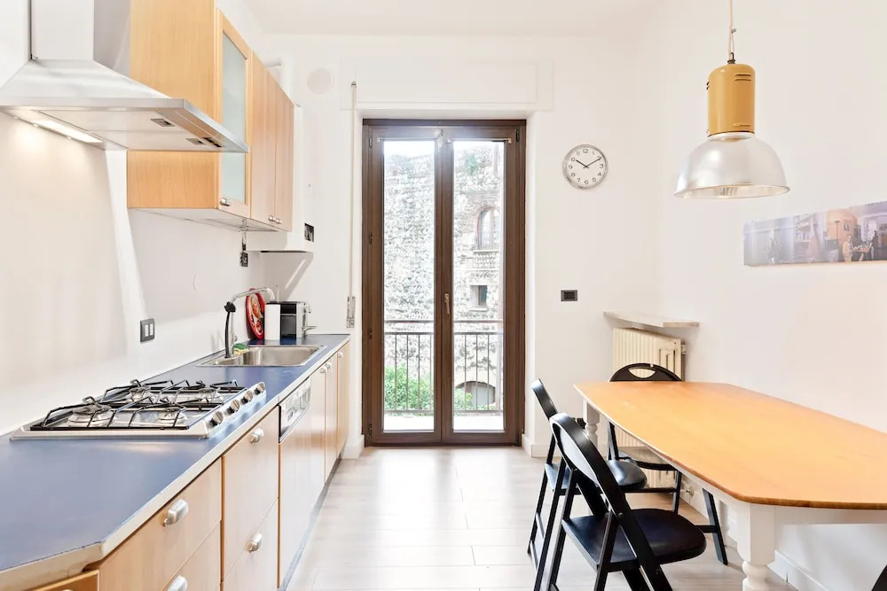 Veronetta Apartment with Balcony
