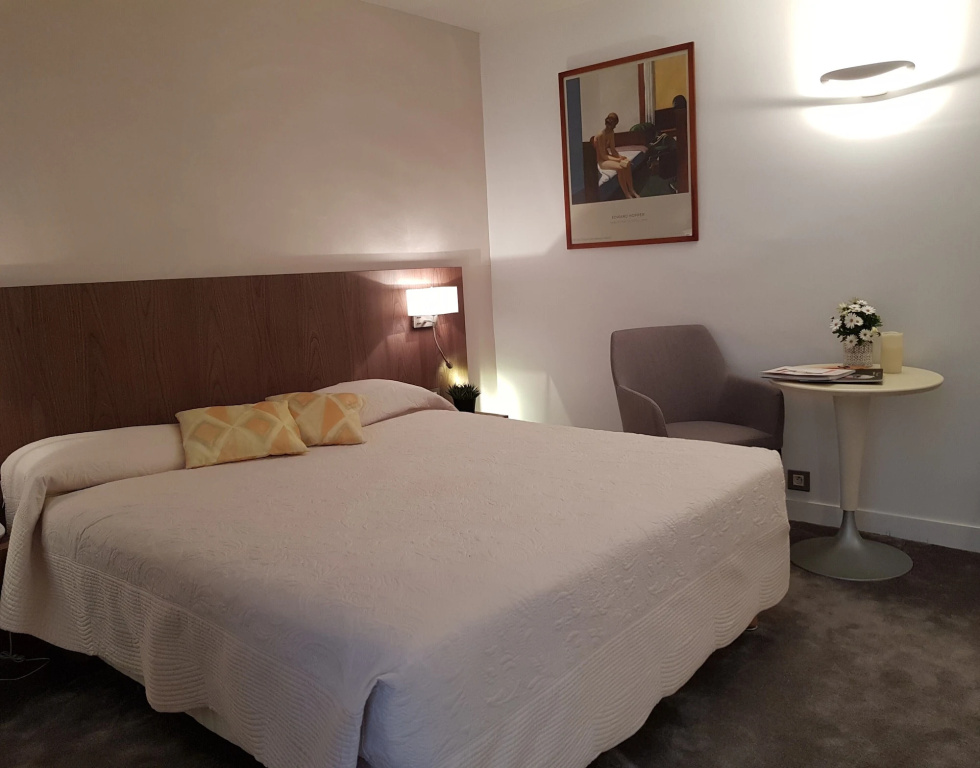 HOTEL ALISON