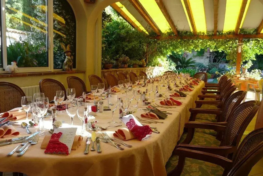 L Escapade Hôtel & Restaurant