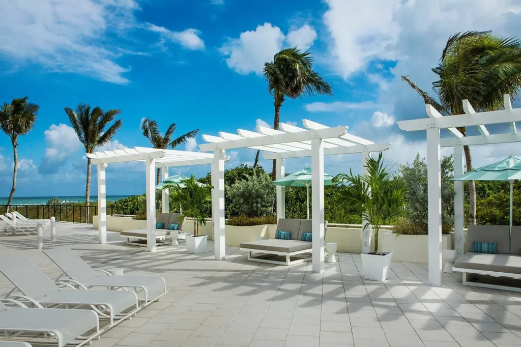 Hutchinson Shores Resort & Spa