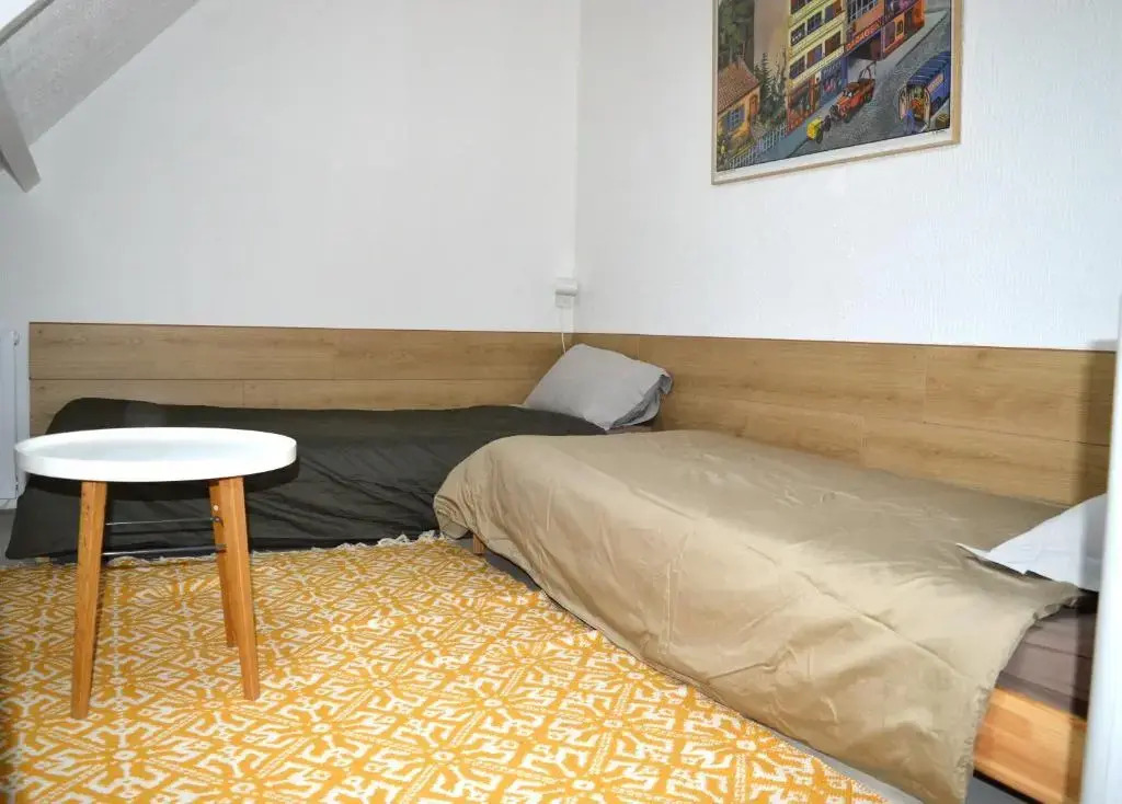 Triplex Avec Jardinet - Wifi - a 400m de la Plage
