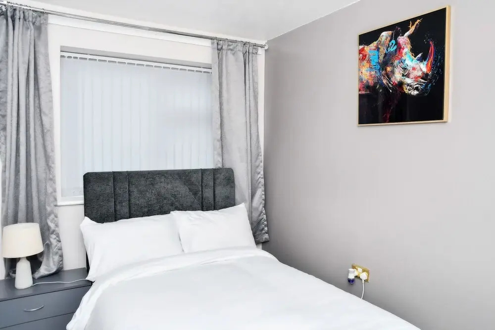 stylish 6 bed home