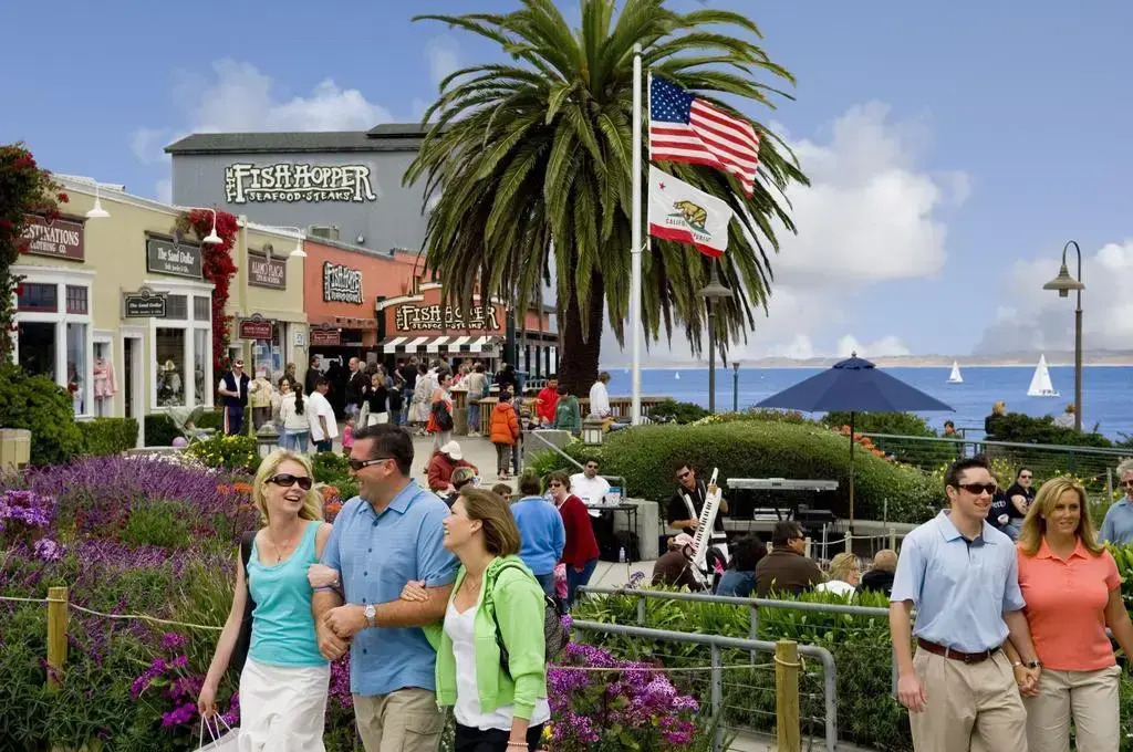 Monterey Bay Inn