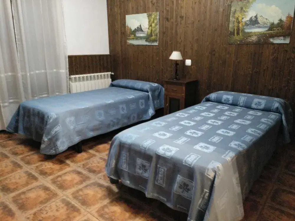 Casa Rural Peña Falcón en Monfragüe hasta 15 personas