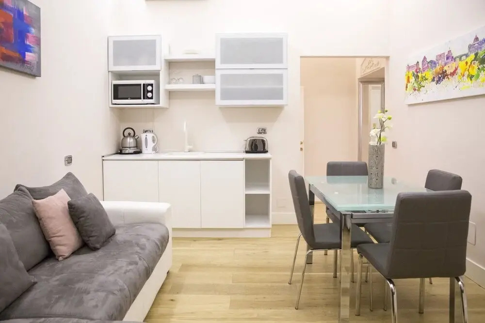 Cosy and Stylish 2beds Flat 3 Mins From Piazza di Spagna
