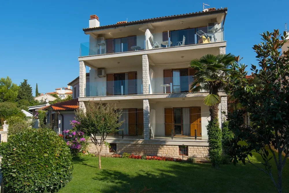 Apartments MIRA 1