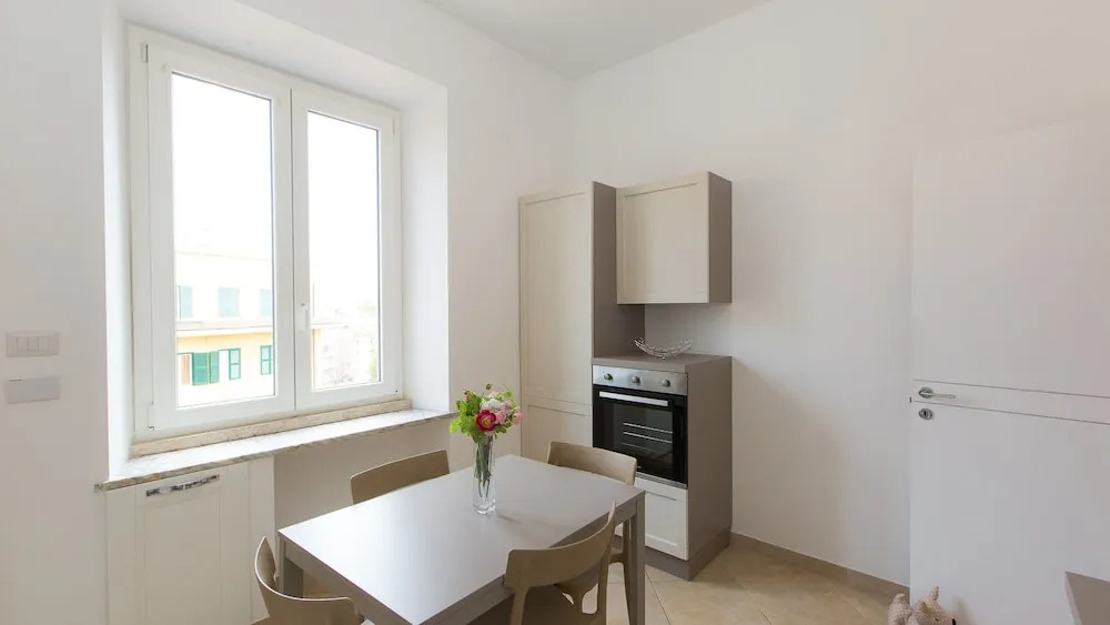 Rental in Rome Taurasia