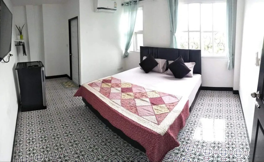 Hua-Hin R1