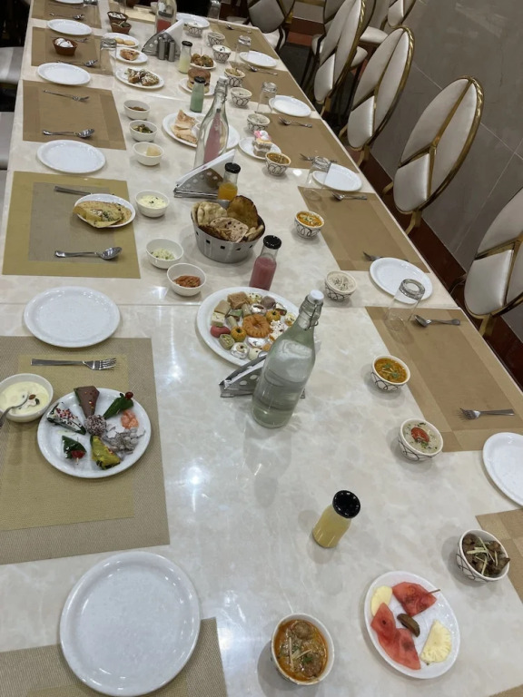 Hotel SKS Grand Palace-Vrindāvan