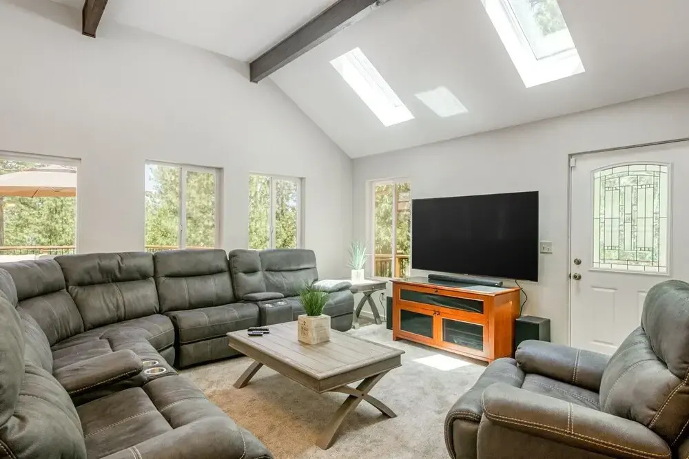 Yosemite Gateway Cabin Valley Views, Sleeps 10