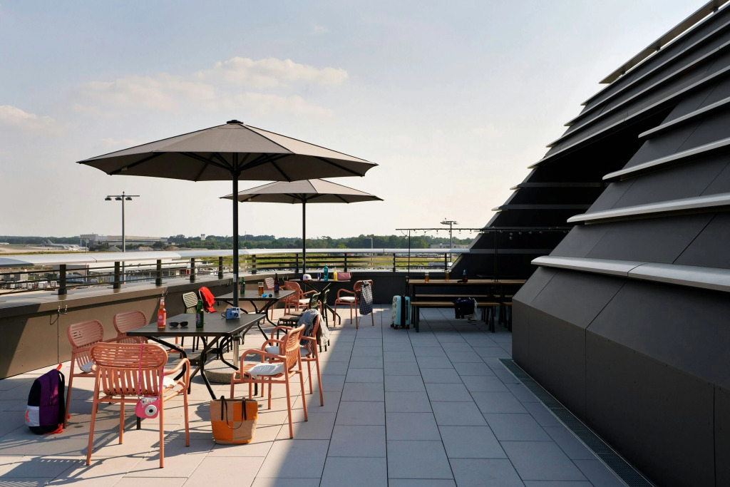Moxy Cologne Bonn Airport