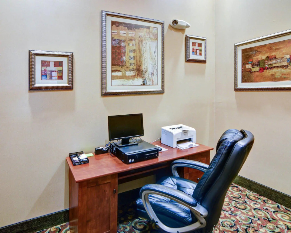 Comfort Suites Benbrook - Fort Worth Southwest