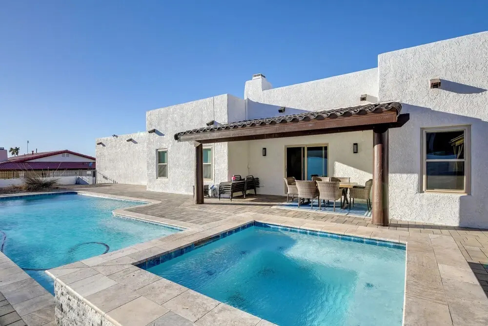 Pet-friendly Home w/ Hot Tub in Lake Havasu City